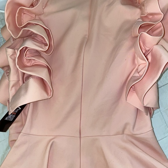 Ruffle shoulder peplum top. Light pink by CQ, size medium, - Picture 3 of 8